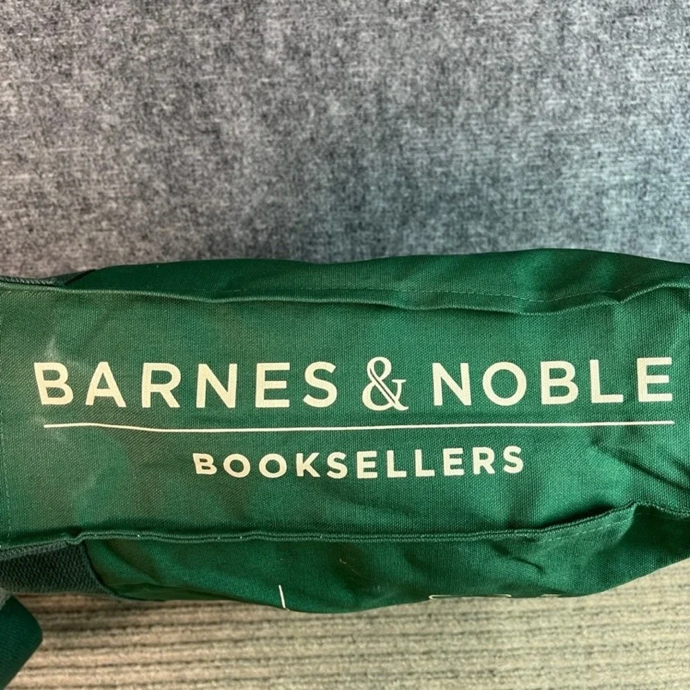 NWT Barnes & Noble Green Canvas Tote A Bag of Books Re-Wrap Social Enterprise
